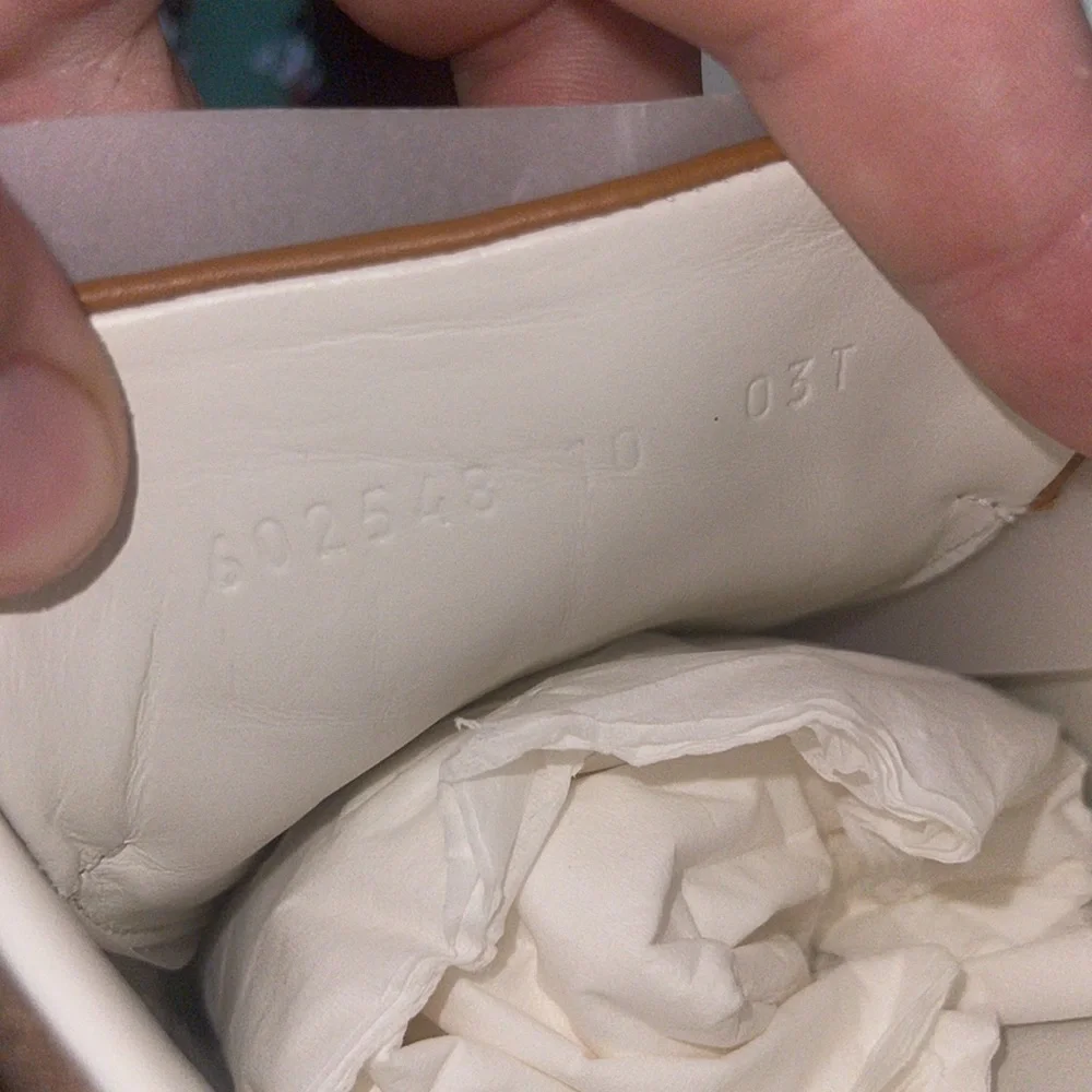 Authentic Gucci x Disney ace Mickey Mouse sneakers in a 10G supreme canvas GG - Picture 10 of 16